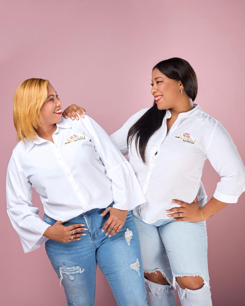 Fundadora y Patricia Sanisa